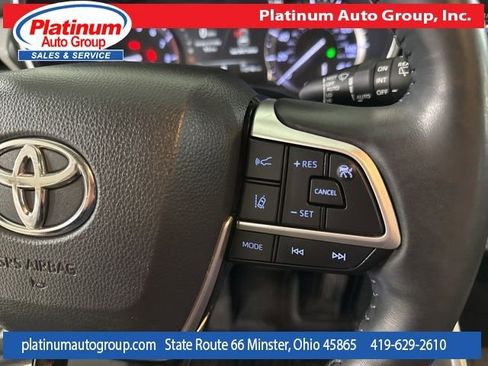 Used 2022 Toyota Highlander Platinum image 17