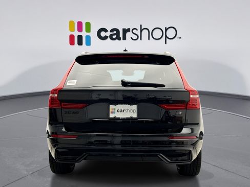 Used 2024 Volvo XC60 T8 Ultimate w/ Climate Package AWD/4WD image 4