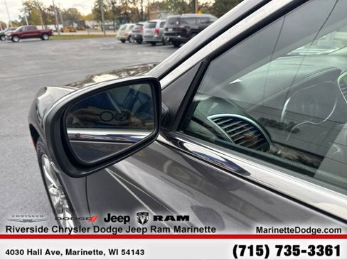 Used 2018 Chrysler 300 Limited w/ Safetytec Plus Group image 6