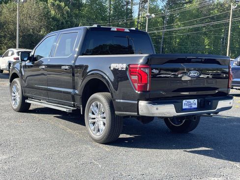 Used 2024 Ford F150 Lariat w/ FX4 Off-Road Package AWD/4WD image 4