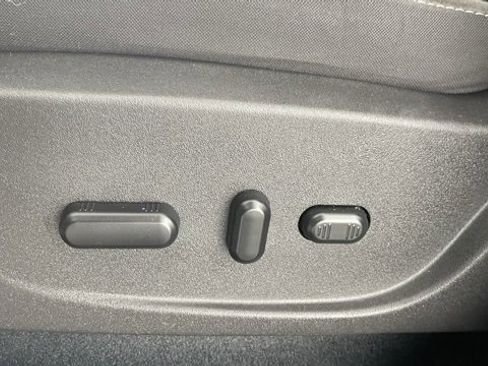 Used 2022 Ford Edge SEL w/ Convenience Package image 35