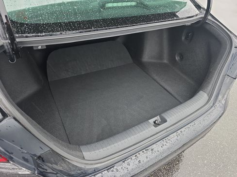 Used 2023 Honda Accord EX image 12