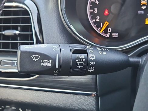 Used 2021 Jeep Grand Cherokee Limited w/ Quick Order Package 28K 80th AWD/4WD image 16