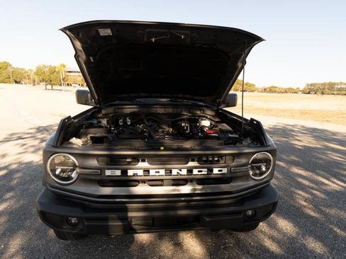 Used 2023 Ford Bronco Big Bend image 9