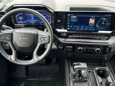 Used 2023 Chevrolet Silverado 1500 ZR2 w/ Technology Package image 14