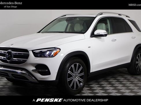 Certified 2025 Mercedes-Benz GLE 450e 4MATIC image 1