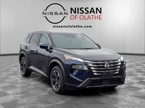 Certified 2024 Nissan Rogue SV AWD/4WD image 30