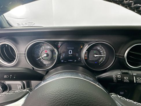 Certified 2023 Jeep Wrangler Unlimited Sahara w/ Cold Weather Group AWD/4WD image 14