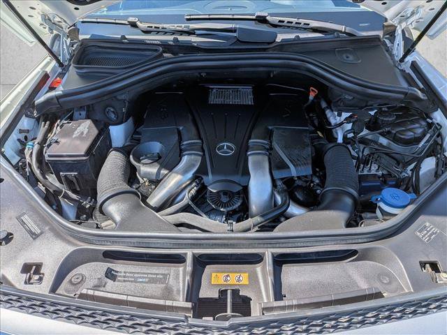 Used 2014 Mercedes-Benz GL 450 4MATIC image 25