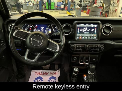 Used 2021 Jeep Wrangler Unlimited Sahara w/ Cold Weather Group image 8