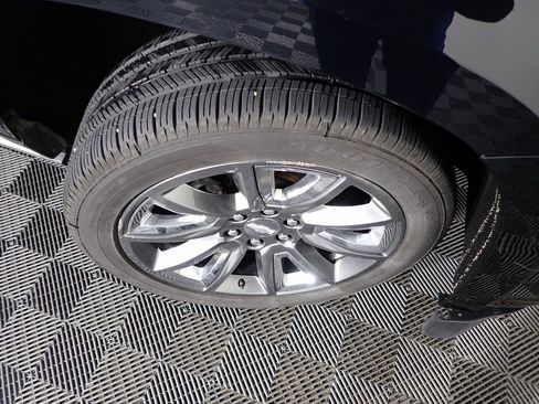 Used 2017 Chevrolet Tahoe Premier image 41