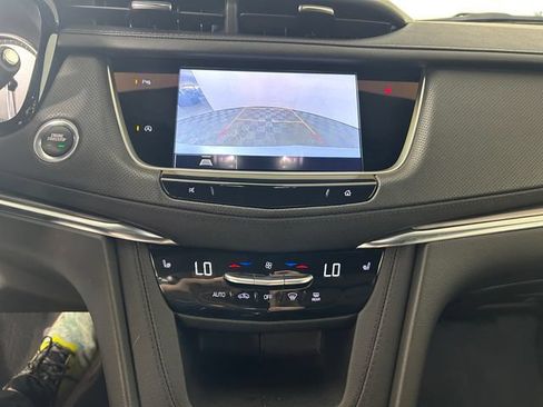 Used 2023 Cadillac XT5 Luxury FWD image 22