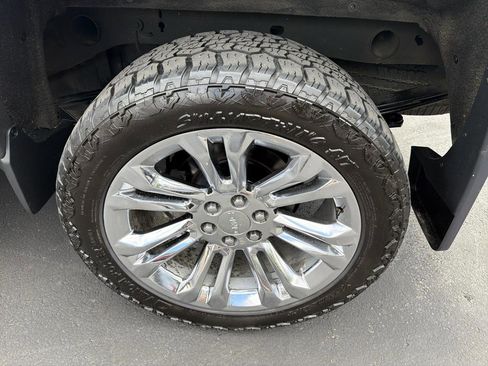 Used 2017 GMC Sierra 1500 SLT AWD/4WD image 17