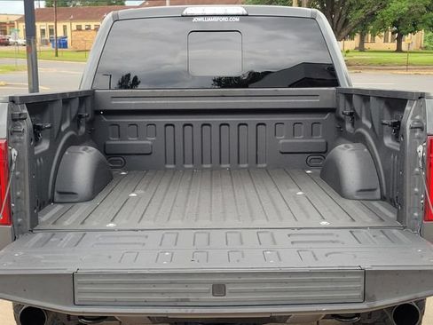Used 2020 Ford F150 Raptor w/ Equipment Group 802A Luxury AWD/4WD image 9