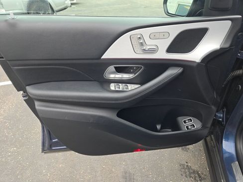 Used 2024 Mercedes-Benz GLE 450e 4MATIC image 19