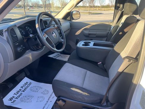 Used 2009 GMC Sierra 1500 W/T w/ SL Package image 14