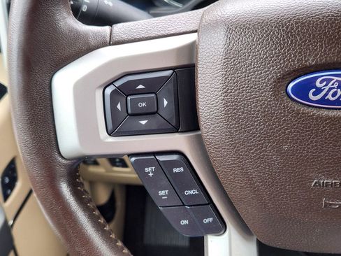 Used 2018 Ford F150 Lariat AWD/4WD image 18