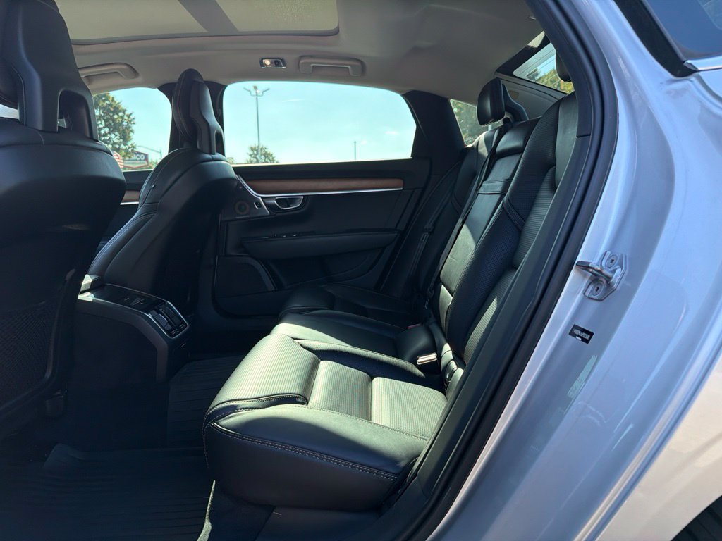 Used 2018 Volvo S90 T6 Inscription w/ Convenience Package AWD/4WD image 11