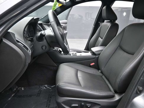 Used 2022 INFINITI Q50 Sensory image 15