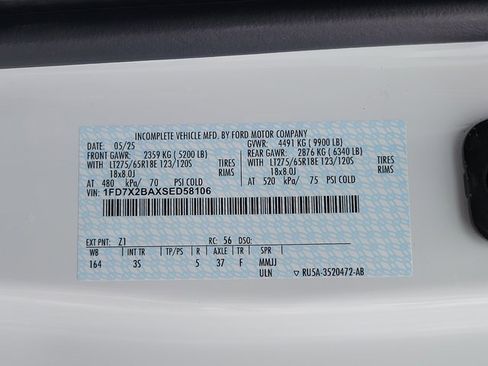 New 2025 Ford F250 XLT image 14