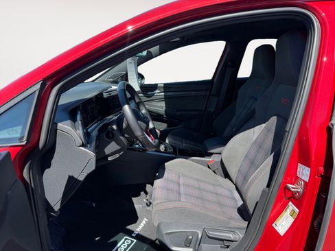 Certified 2023 Volkswagen GTI Autobahn image 10