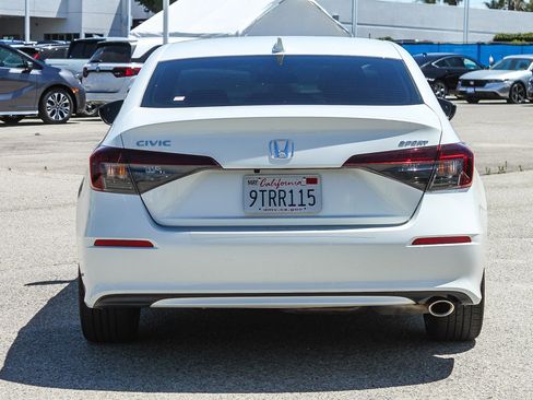 Used 2025 Honda Civic Sport image 8