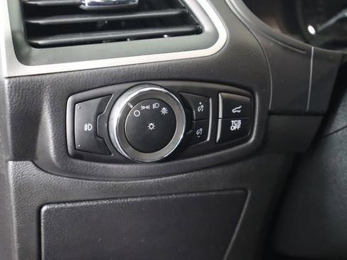 Certified 2024 Ford Edge SEL w/ Convenience Package image 40