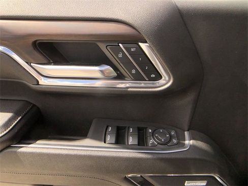 Certified 2023 GMC Sierra 1500 SLT w/ SLT Premium Package image 21