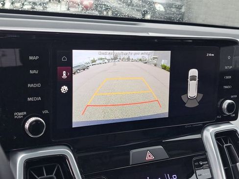 Used 2023 Kia Sorento SX AWD/4WD image 17