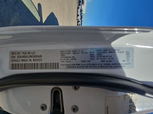 Used 2021 RAM 2500 Big Horn image 32