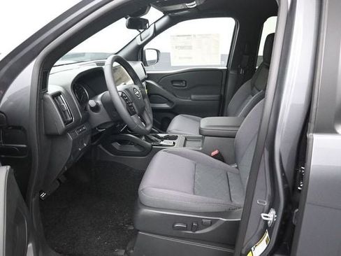 New 2026 Nissan Frontier SV w/ All-Weather Content Package AWD/4WD image 9