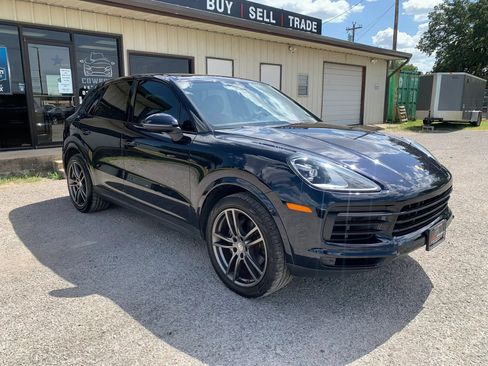 Used 2020 Porsche Cayenne AWD/4WD image 4