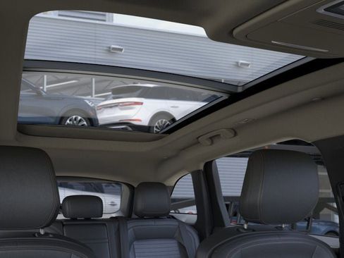 New 2026 Lincoln Nautilus Reserve w/ Jet Appearance Package image 22