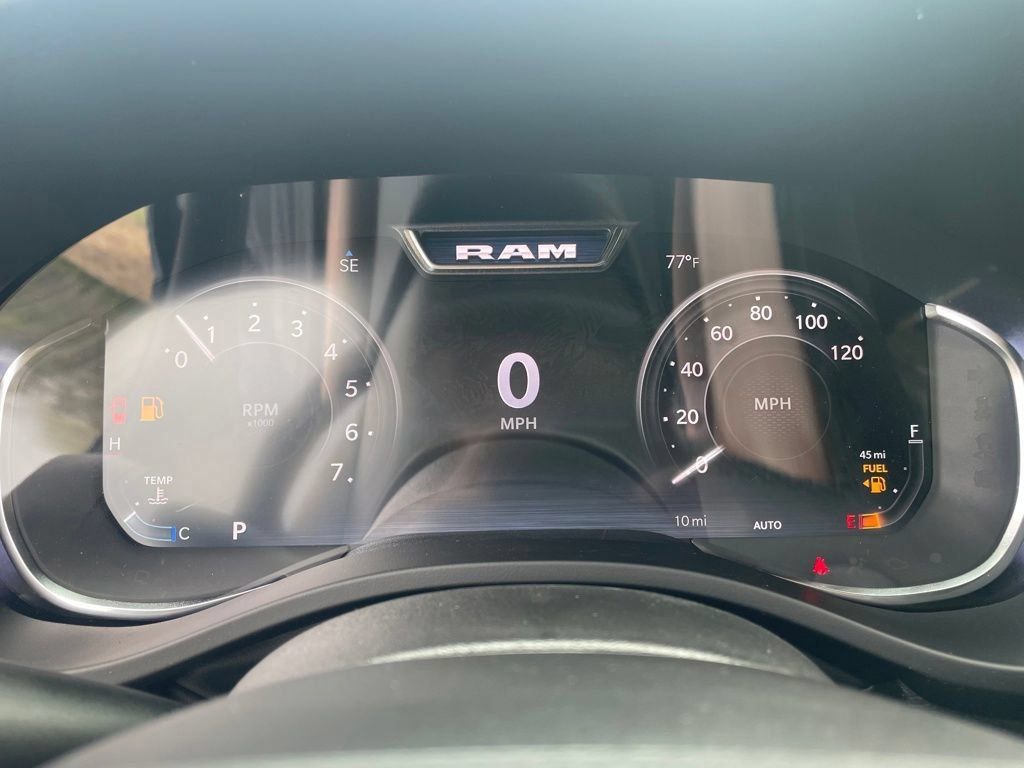 New 2026 RAM 1500 Big Horn AWD/4WD image 13