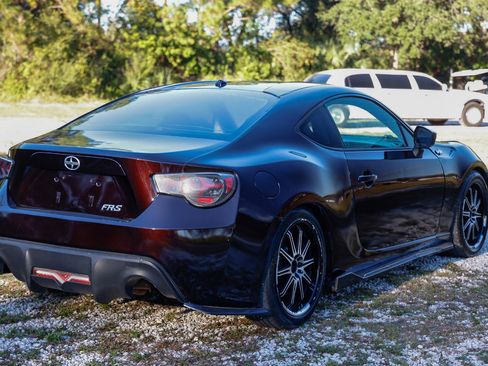 Used 2013 Scion FR-S image 11