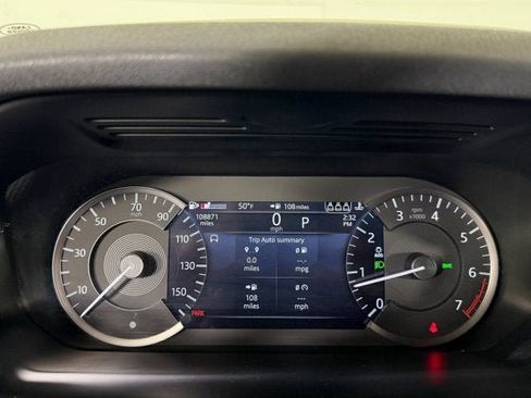 Used 2022 Land Rover Discovery Sport S R-Dynamic image 11