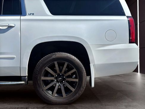 Used 2016 Chevrolet Suburban LTZ AWD/4WD image 23