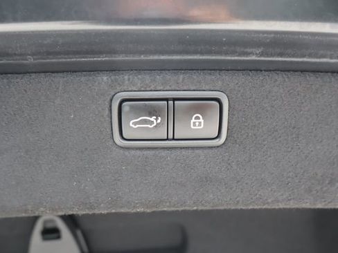Used 2019 Genesis G80 3.3T Sport RWD image 26