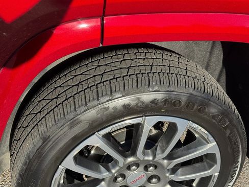 Used 2022 GMC Acadia Denali w/ Trailering Package image 12