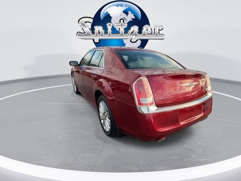 Used 2014 Chrysler 300 AWD w/ Driver Convenience Group image 7