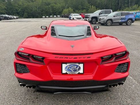 Used 2022 Chevrolet Corvette Stingray Coupe w/ 1LT RWD image 5