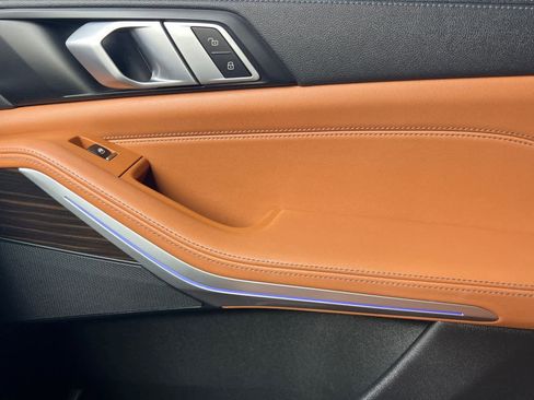 Used 2023 BMW X5 xDrive40i image 21