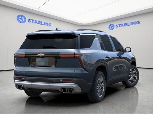 New 2026 Chevrolet Traverse LT w/ Driver Confidence Package FWD image 3