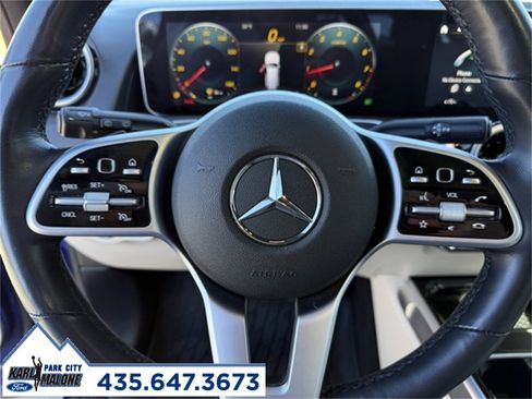 Used 2021 Mercedes-Benz GLB 250 4MATIC image 17