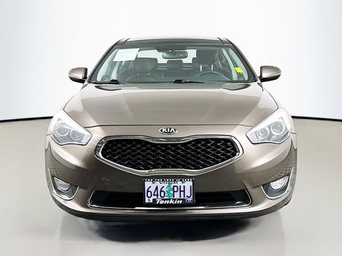 Used 2014 Kia Cadenza Premium w/ Luxury Package image 2