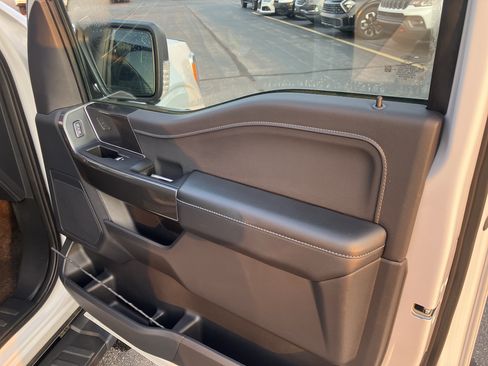 Used 2022 Ford F150 XLT w/ Equipment Group 302A High AWD/4WD image 10