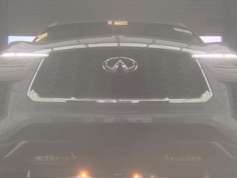 Certified 2025 INFINITI QX60 Sensory w/ Vision Package AWD/4WD image 3