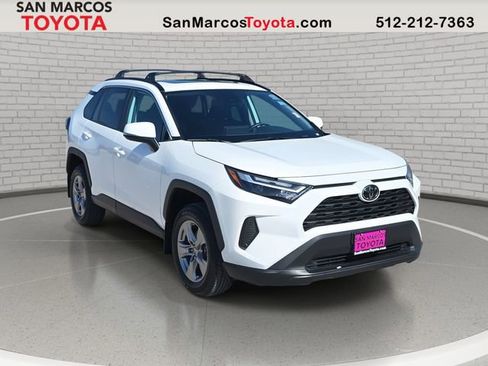 Used 2025 Toyota RAV4 XLE w/ Convenience Package image 3