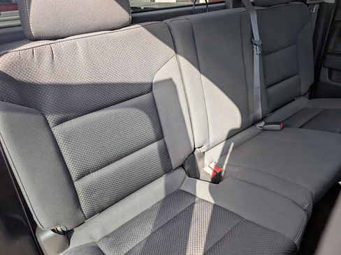 Used 2017 GMC Sierra 1500 SLE w/ SLE Value Package image 15