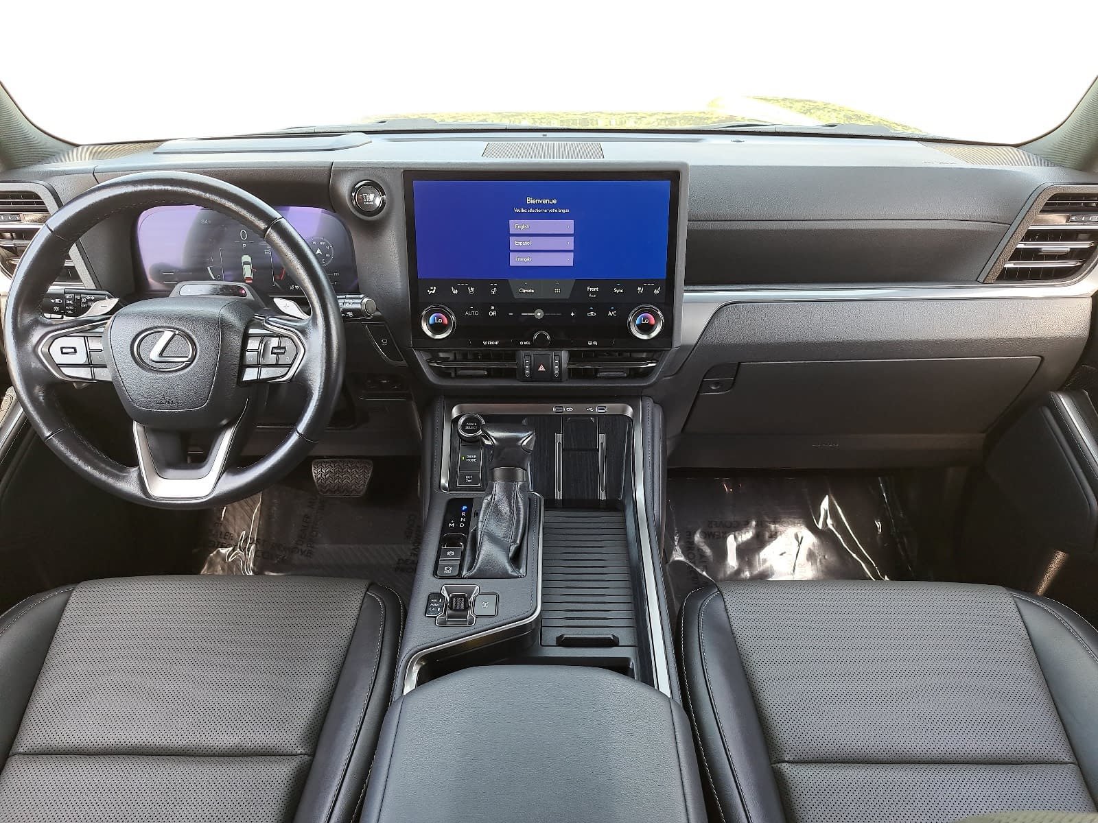 Used 2024 Lexus GX 550 w/ Cold Area Package AWD/4WD image 9